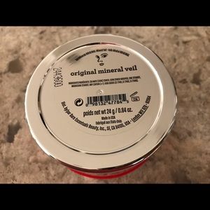 BareMinerals mineral veil. New and large container